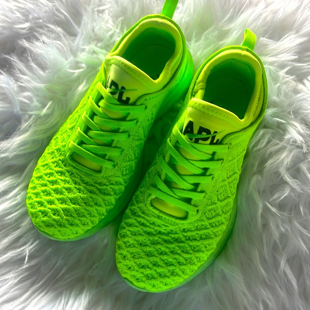 APL Sneakers